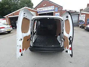 Used 2019 Mercedes-Benz Citan L2 Alpine White - Interior and Exterior details 20