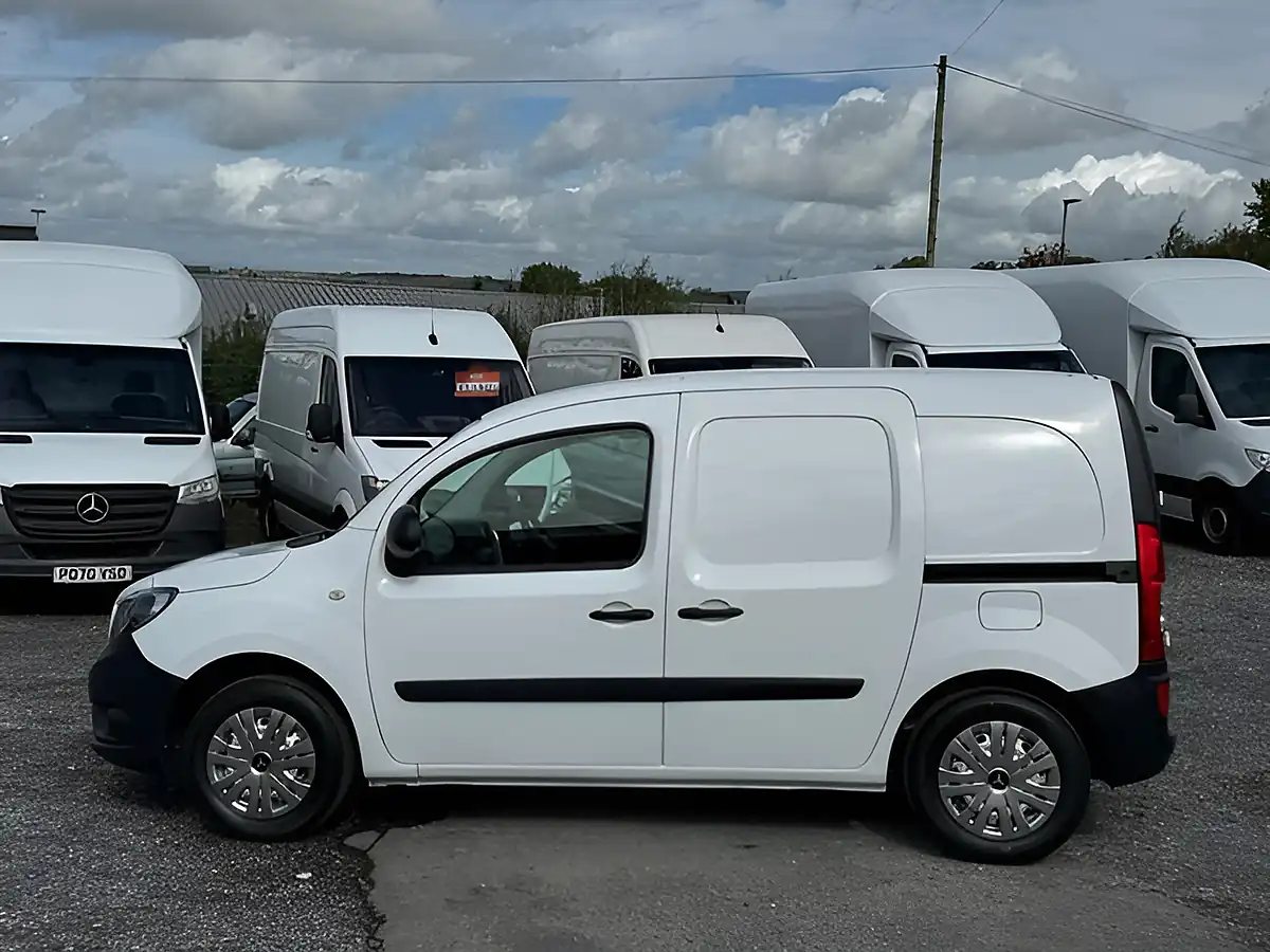 Used 2019 Mercedes-Benz Citan Long Lwb L2 White - Interior and Exterior details 5