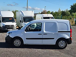 Used 2019 Mercedes-Benz Citan Long Lwb White - Interior and Exterior details 4