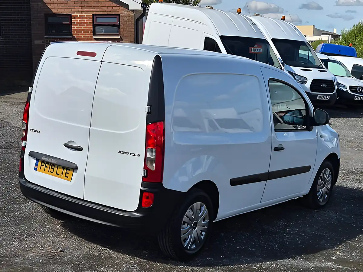 Used 2019 Mercedes-Benz Citan Long Lwb White - Interior and Exterior details 7