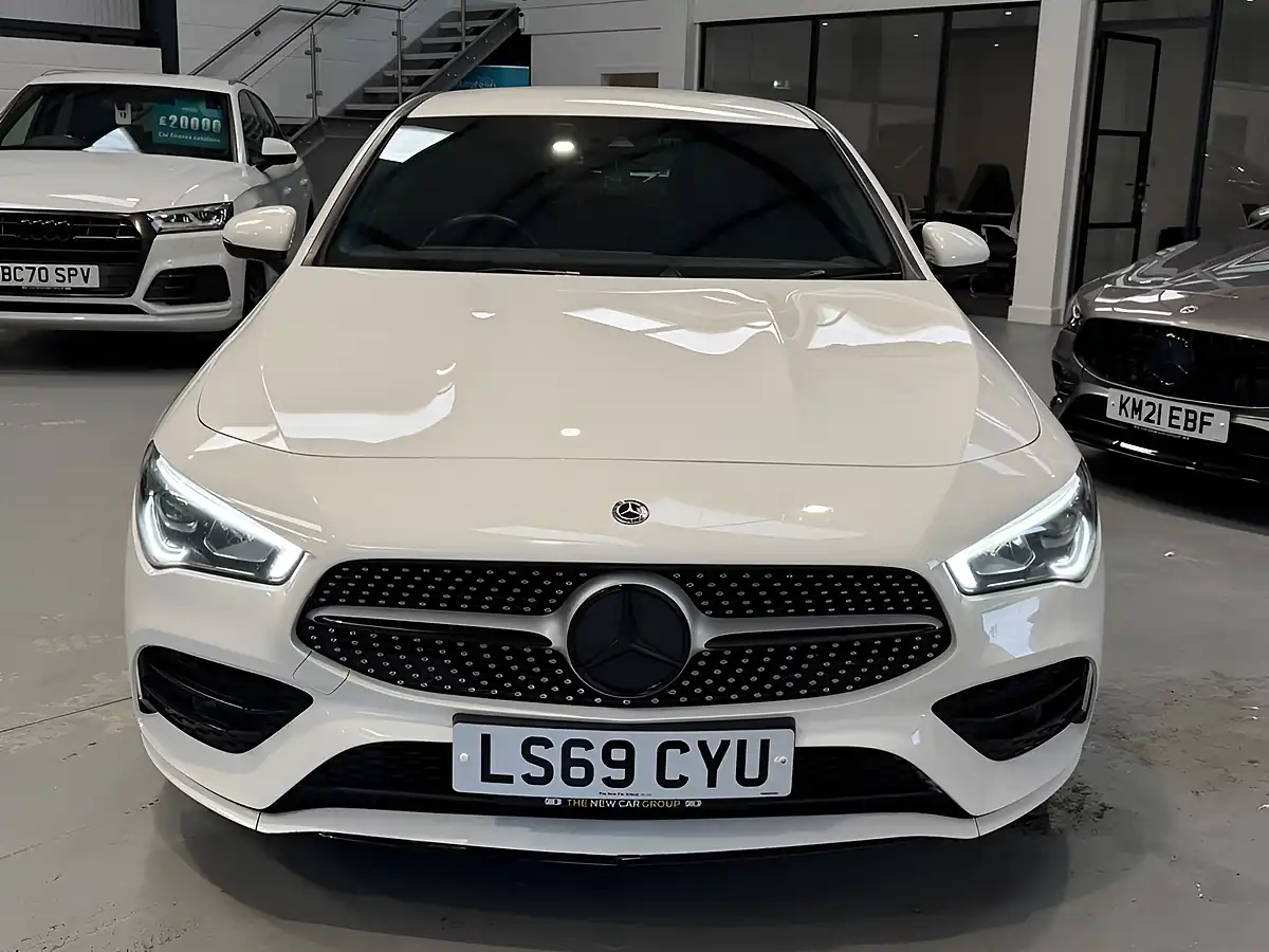 Used 2019 Mercedes-Benz Cla AMG Line White - Interior and Exterior details 3
