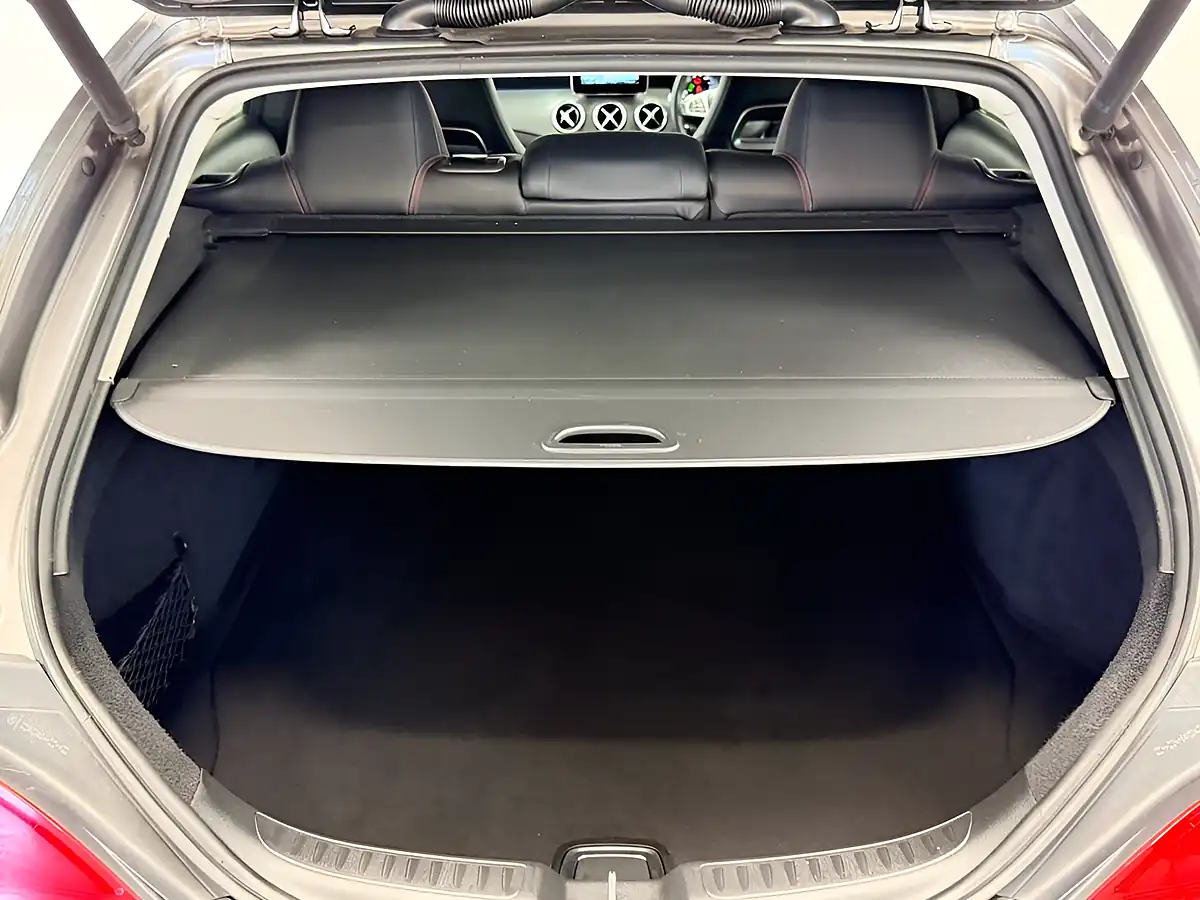 Used 2019 Mercedes-Benz Cla Shooting Brake AMG Line Edition Mountain Grey - Interior and Exterior details 19