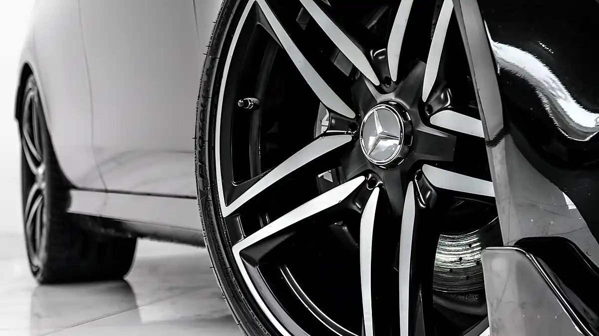 Used 2019 Mercedes-Benz E-Class AMG Black - Interior and Exterior details 6