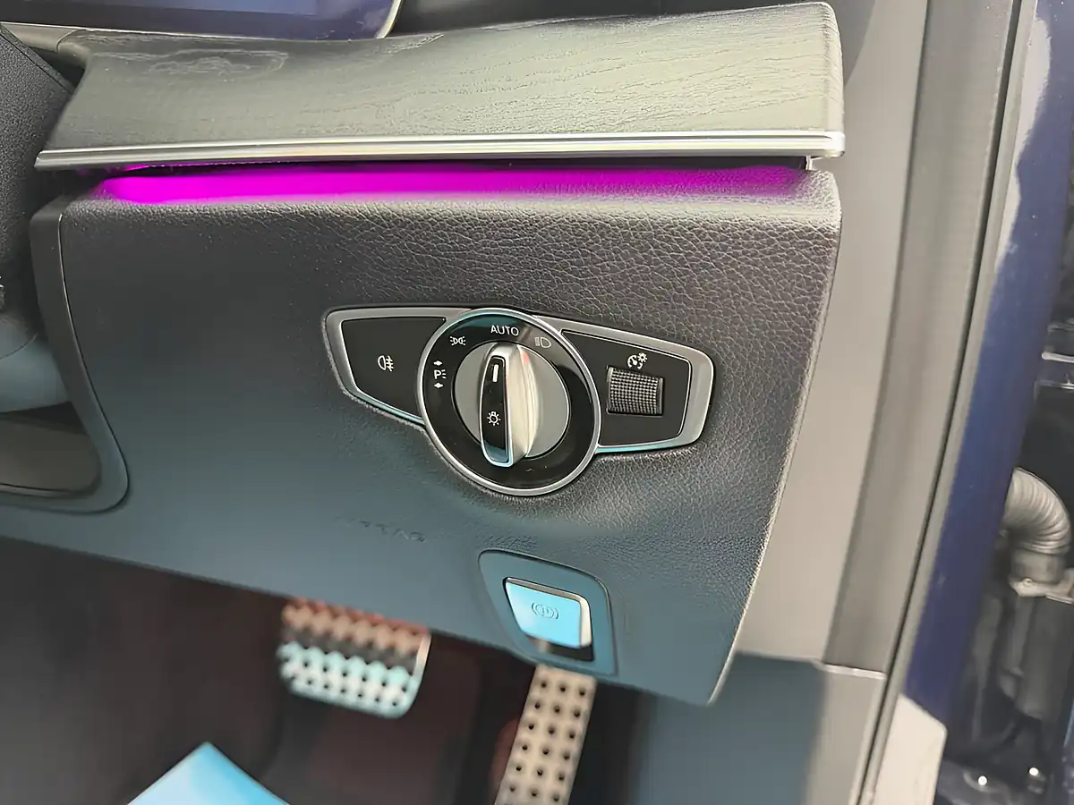 Used 2019 Mercedes-Benz E Class AMG Line Blue - Interior and Exterior details 12
