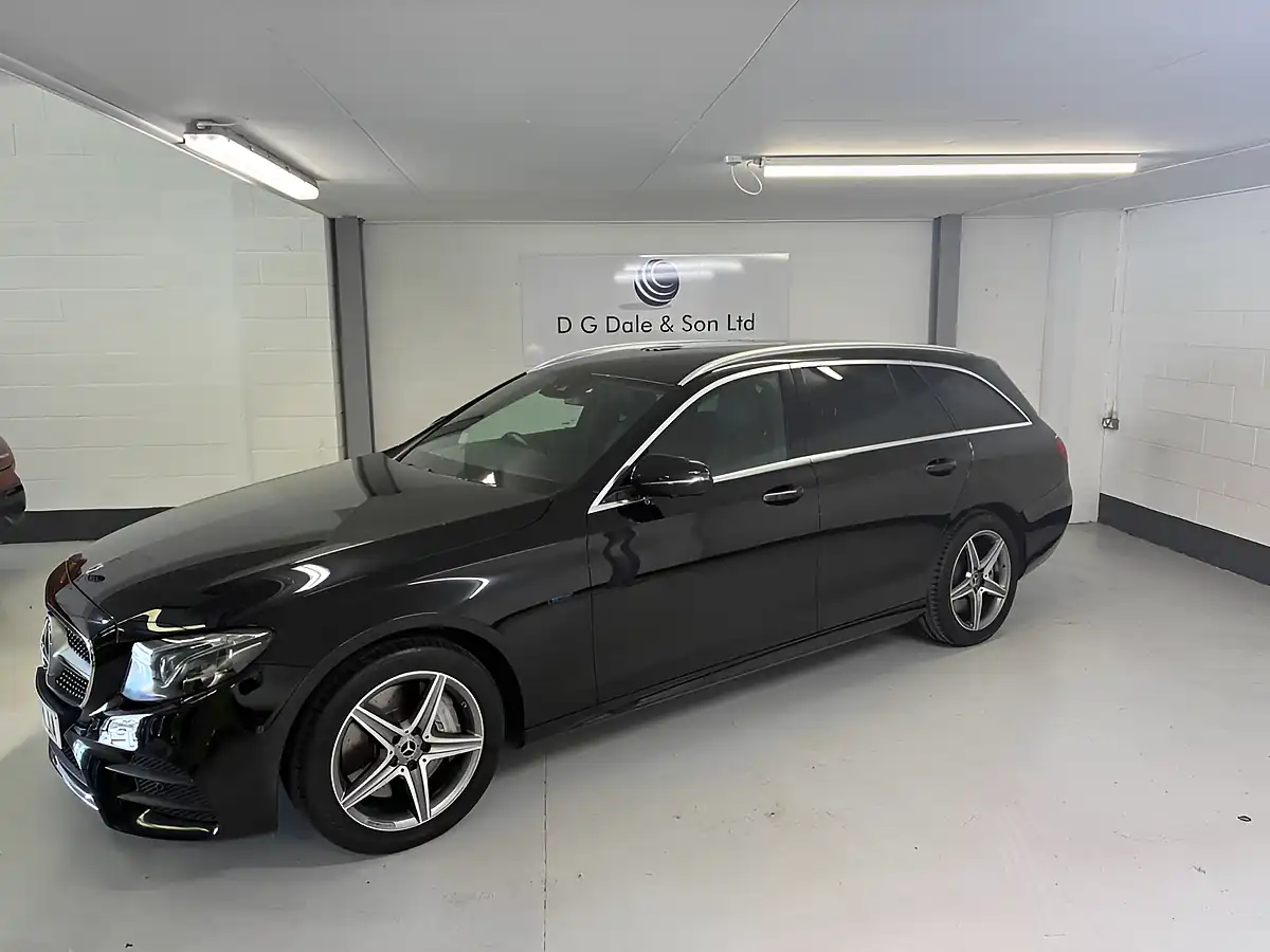 Used 2019 Mercedes-Benz E Class AMG Line (premium) Black - Front View