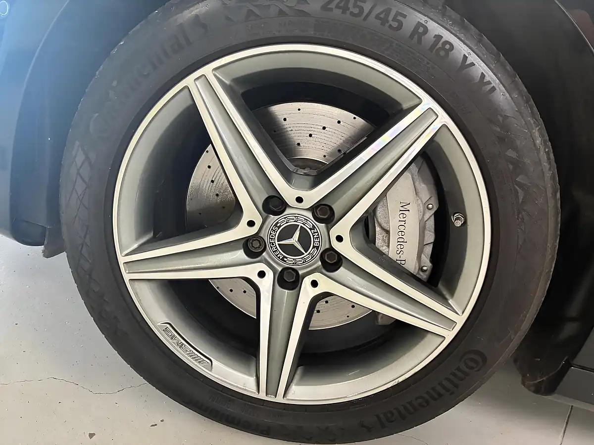 Used 2019 Mercedes-Benz E Class AMG Line (premium) Black - Interior and Exterior details 9
