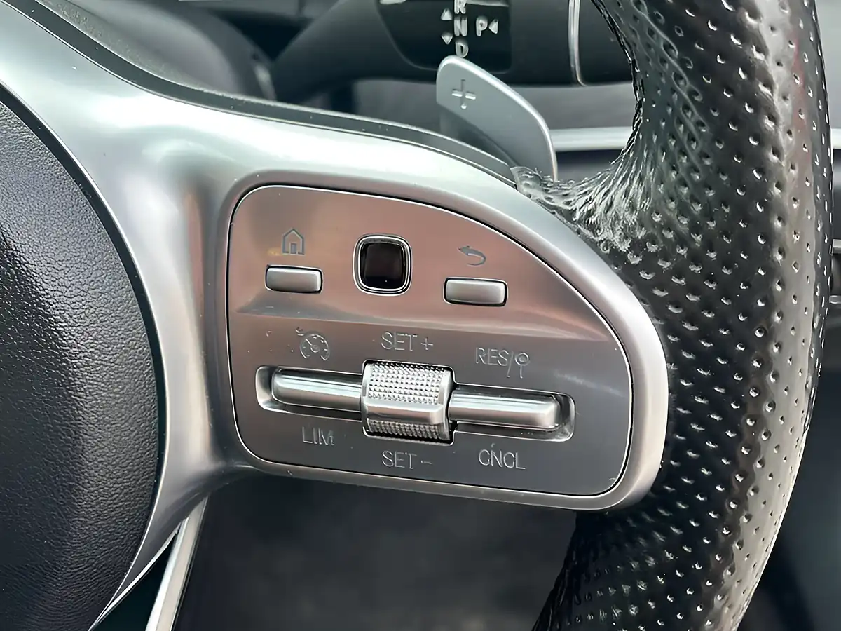 Used 2019 Mercedes-Benz E Class AMG Line Premium Blue - Interior and Exterior details 11