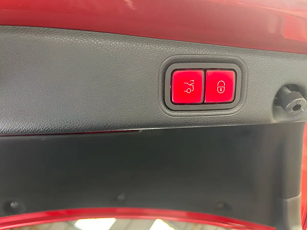 Used 2019 Mercedes-Benz E Class AMG Line (premium Plus) Red - Interior and Exterior details 11