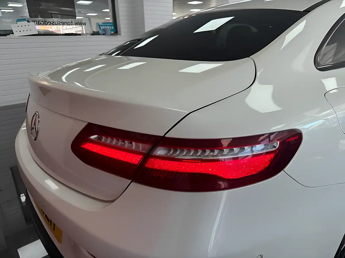 Used 2019 Mercedes-Benz E Class AMG Line (premium Plus) White - Interior and Exterior details 4