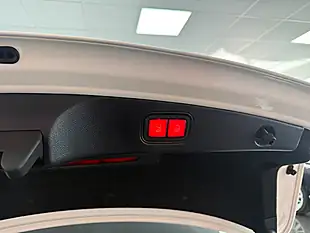 Used 2019 Mercedes-Benz E Class AMG Line (premium Plus) White - Interior and Exterior details 7