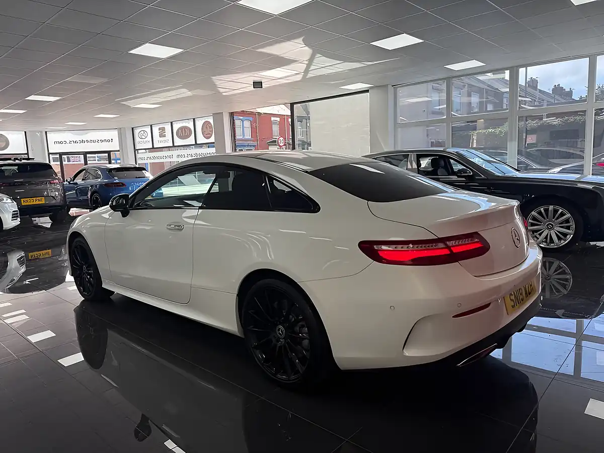 Used 2019 Mercedes-Benz E Class AMG Line (premium Plus) White - Interior and Exterior details 9