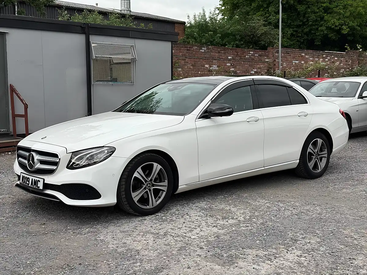 Used 2019 Mercedes-Benz E Class Se (premium Plus) White - Interior and Exterior details 3