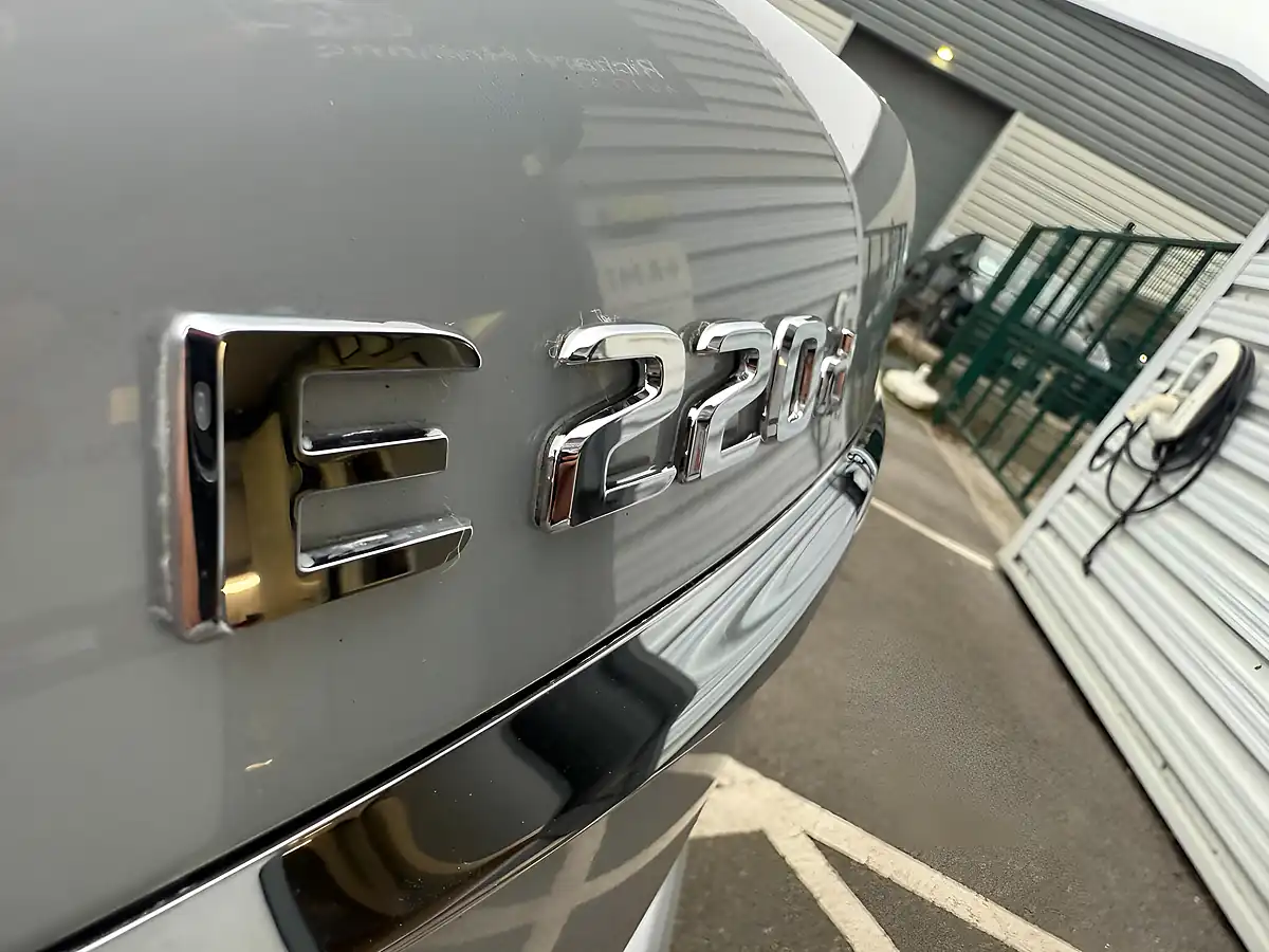 Used 2019 Mercedes-Benz E Class Se Silver - Interior and Exterior details 5