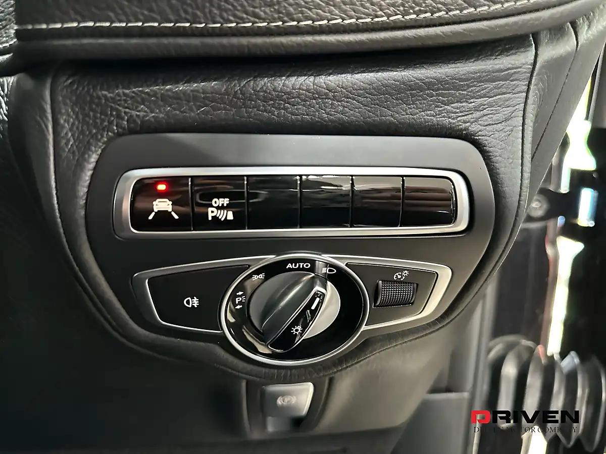 Used 2019 Mercedes-Benz G Class G63 AMG Black - Interior and Exterior details 16