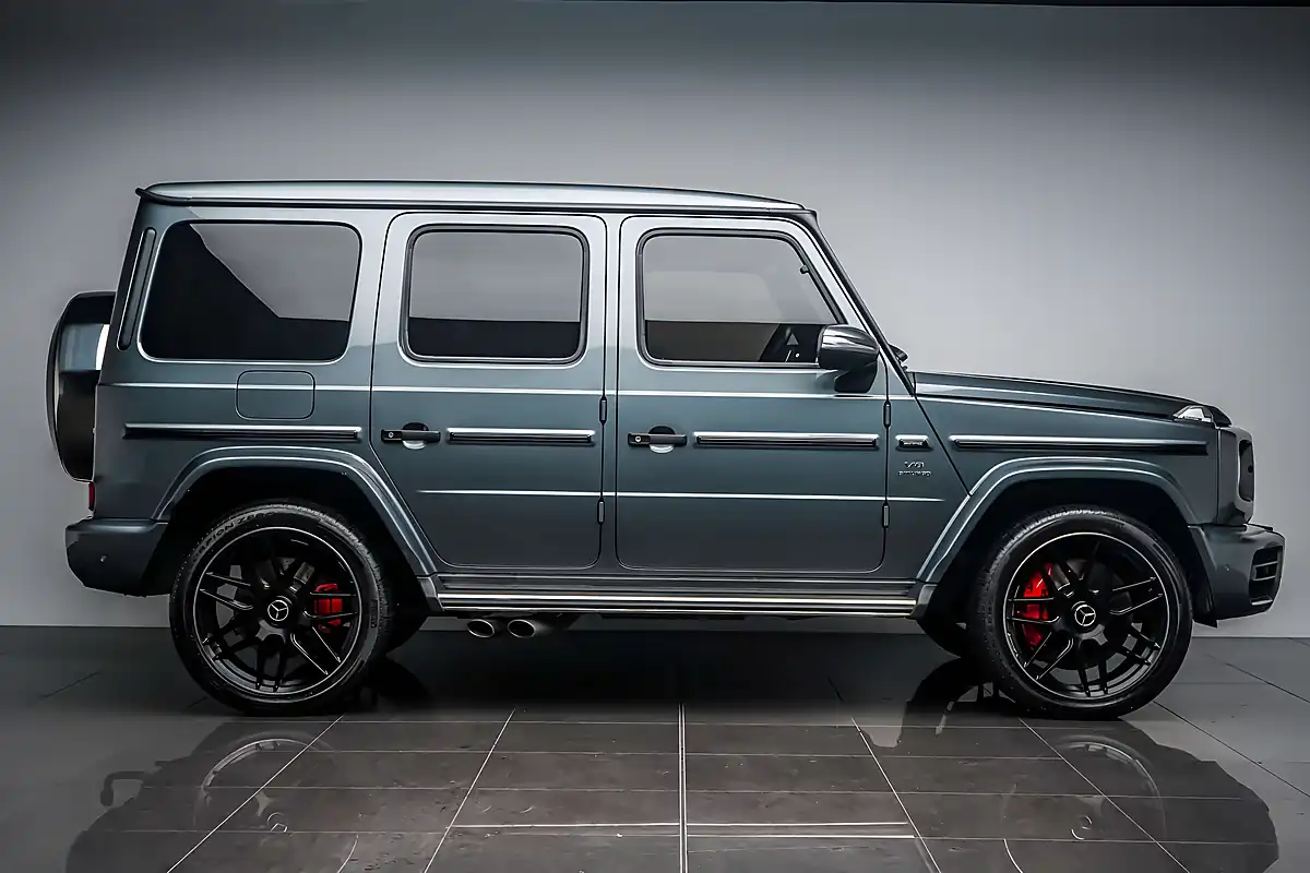 Used 2019 Mercedes-Benz G Class G63 AMG Selenite Grey - Interior and Exterior details 10