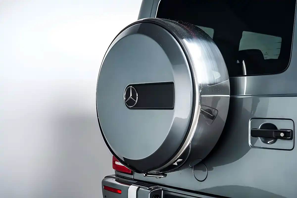 Used 2019 Mercedes-Benz G Class G63 AMG Selenite Grey - Interior and Exterior details 12