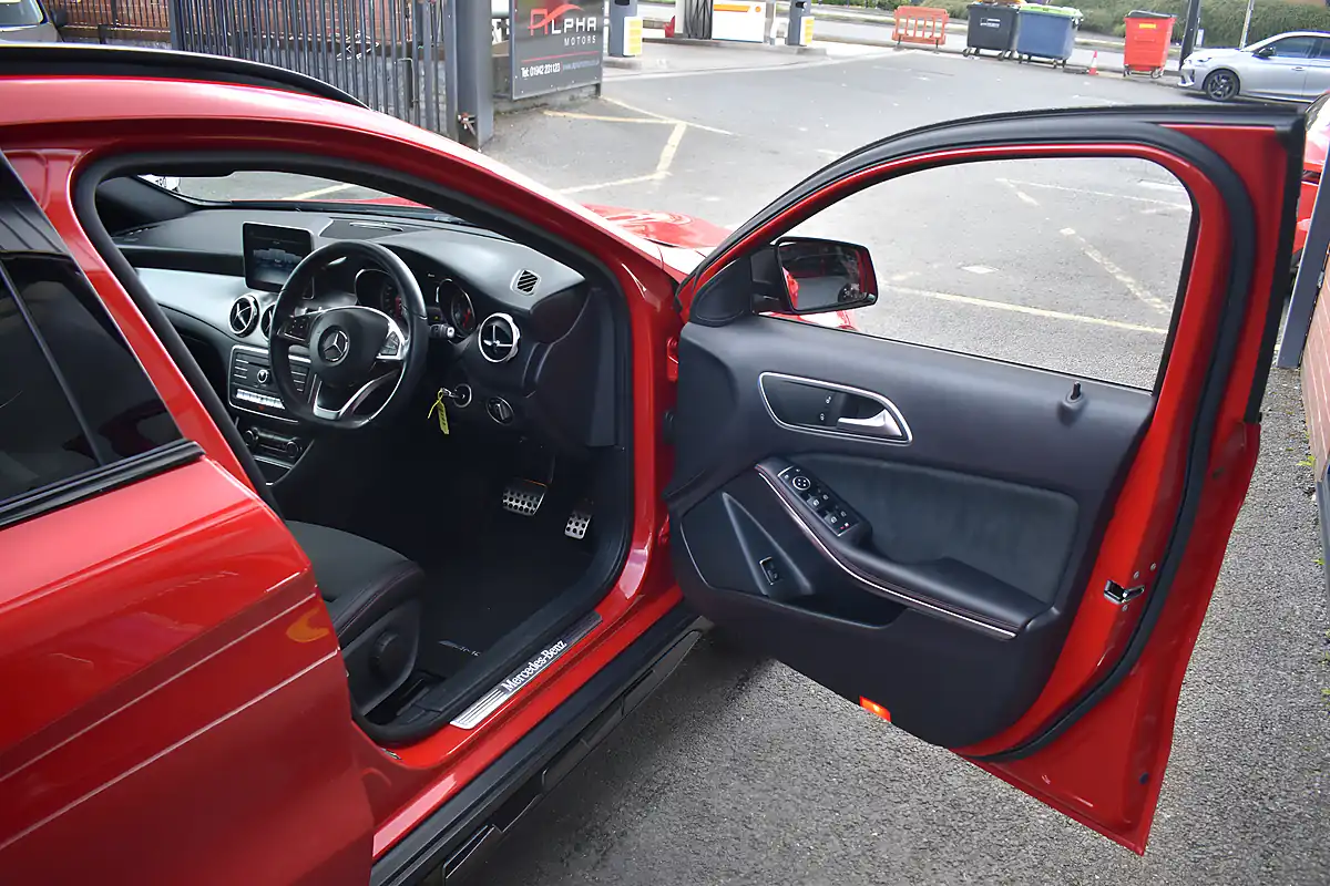 Used 2019 Mercedes-Benz Gla AMG Line Edition Jupiter Red - Interior and Exterior details 11