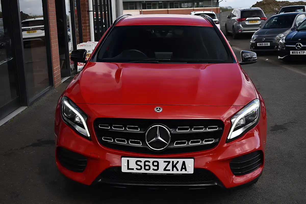 Used 2019 Mercedes-Benz Gla AMG Line Edition Jupiter Red - Interior and Exterior details 3