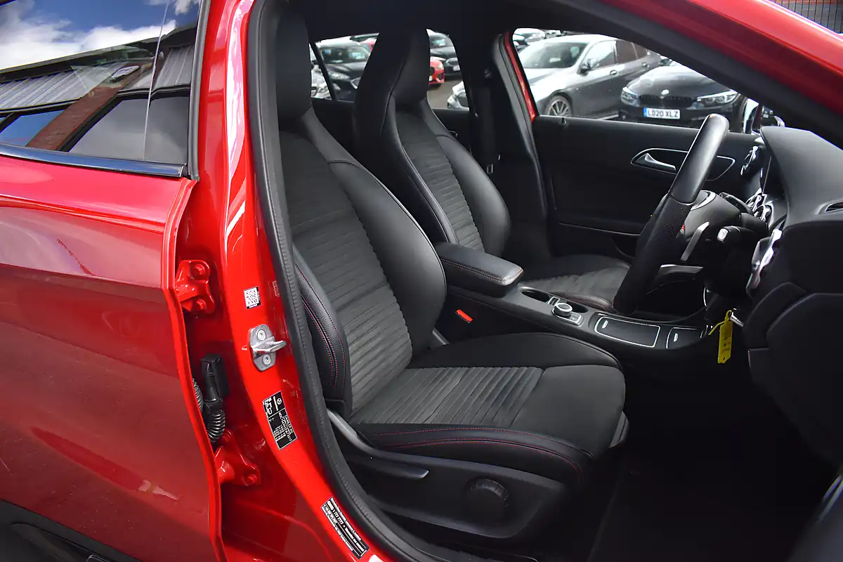 Used 2019 Mercedes-Benz Gla AMG Line Edition Jupiter Red - Interior and Exterior details 7