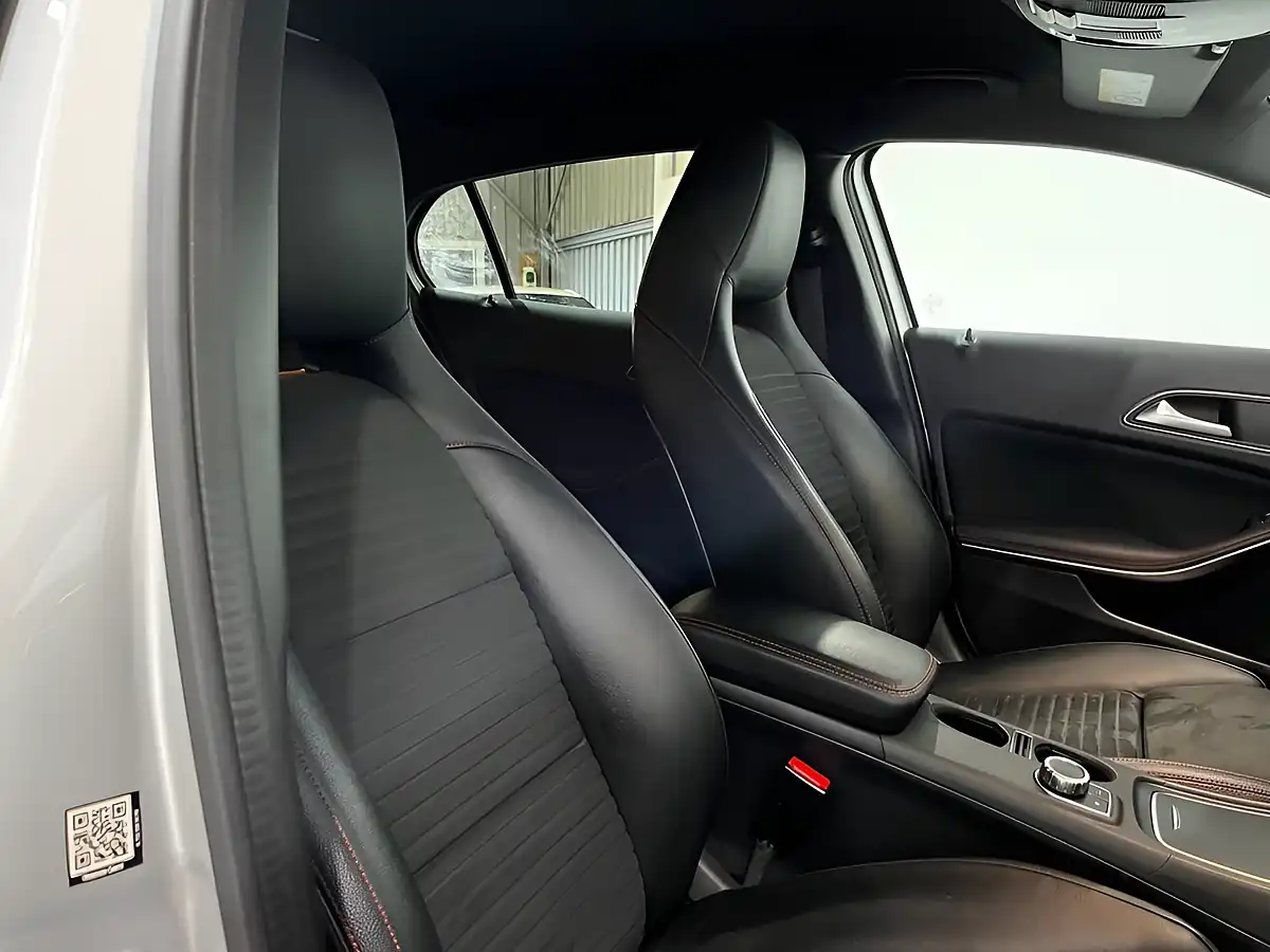 Used 2019 Mercedes-Benz Gla AMG Line Edition Silver - Interior and Exterior details 16