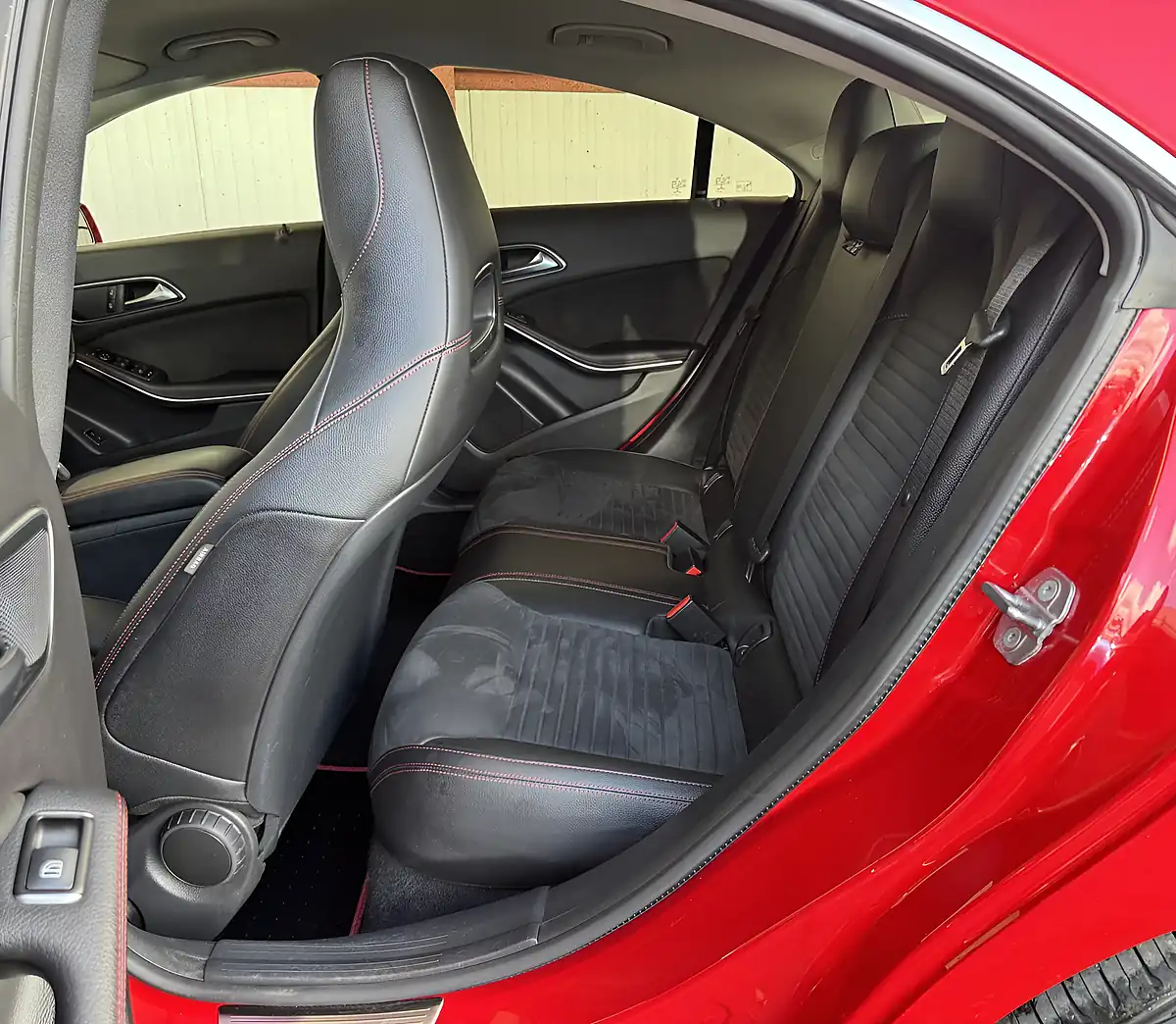 Used 2019 Mercedes-Benz Gla AMG Line Edition White - Interior and Exterior details 11