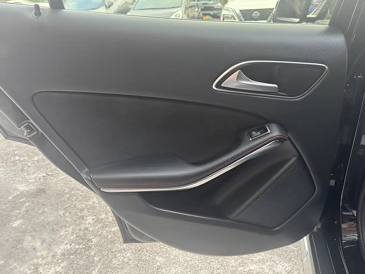 Used 2019 Mercedes-Benz Gla Class AMG Line Black - Interior and Exterior details 20