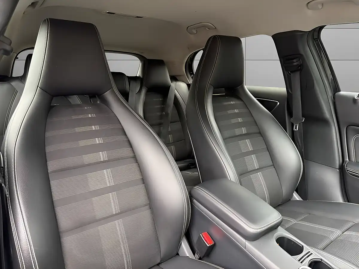 Used 2019 Mercedes-Benz Gla Class Urban Edition Black - Interior and Exterior details 16