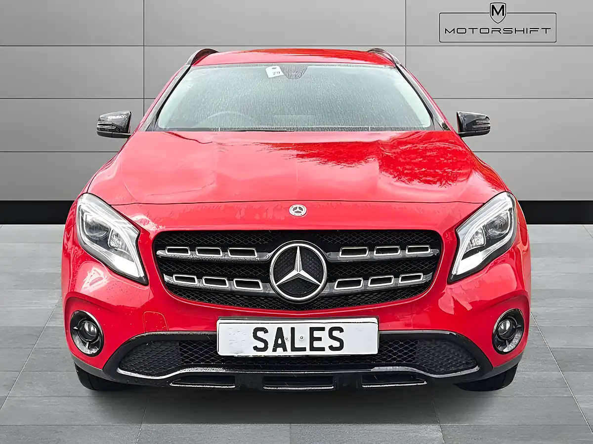 Used 2019 Mercedes-Benz Gla Class Urban Edition Red - Interior and Exterior details 3