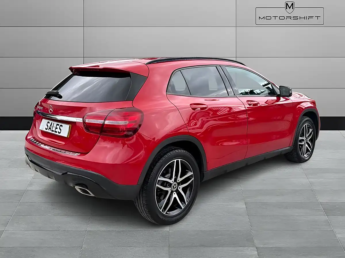 Used 2019 Mercedes-Benz Gla Class Urban Edition Red - Interior and Exterior details 10