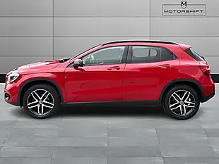 Used 2019 Mercedes-Benz Gla Class Urban Edition Red - Interior and Exterior details 6