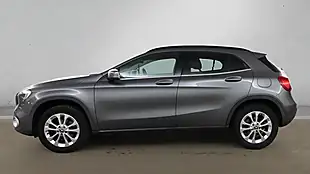 Used 2019 Mercedes-Benz Gla Se (executive) Grey - Interior and Exterior details 6