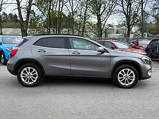 Used 2019 Mercedes-Benz Gla Se Mountain Grey - Interior and Exterior details 4