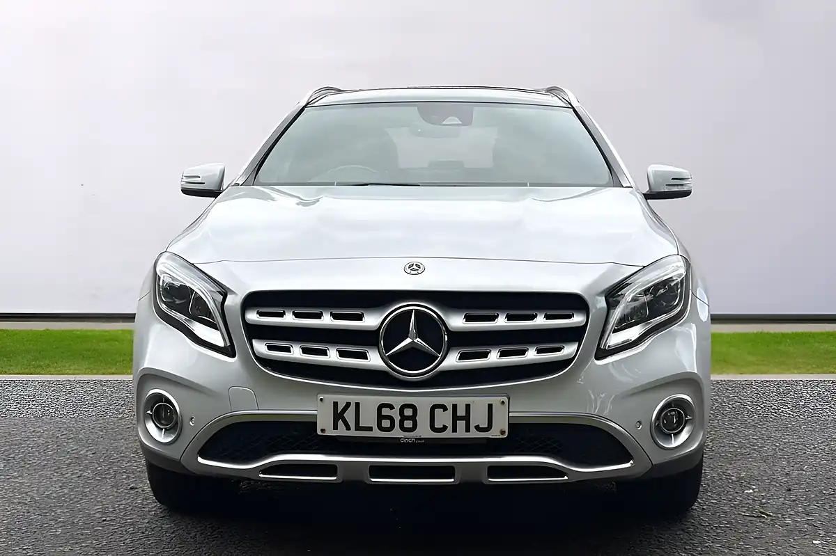 Used 2019 Mercedes-Benz Gla Sport Premium Plus Silver - Interior and Exterior details 2