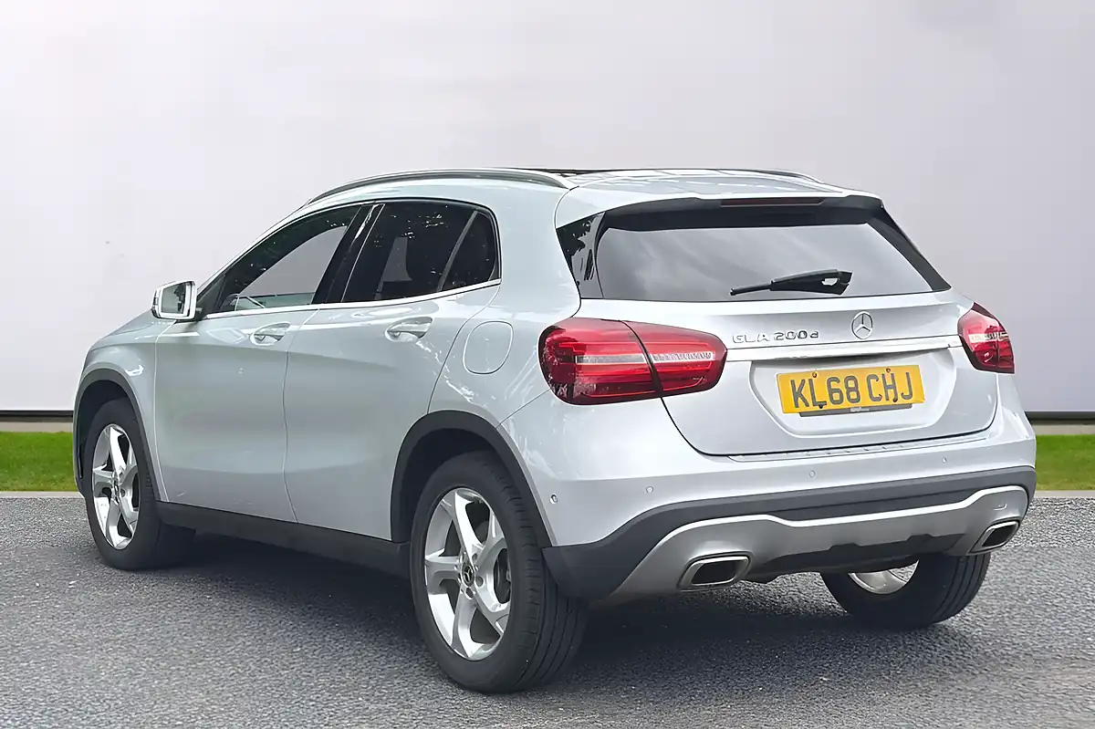 Used 2019 Mercedes-Benz Gla Sport Premium Plus Silver - Interior and Exterior details 5