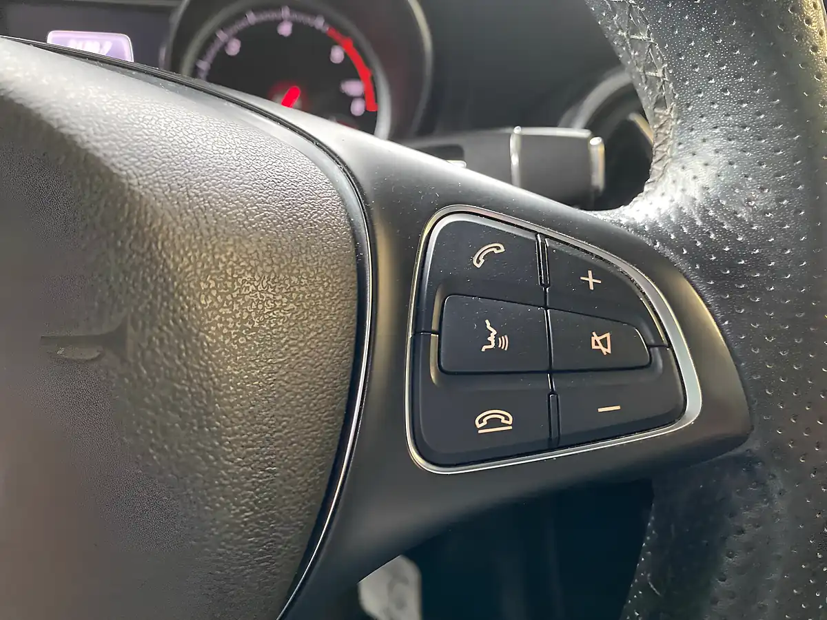 Used 2019 Mercedes-Benz Gla Sport Silver - Interior and Exterior details 14
