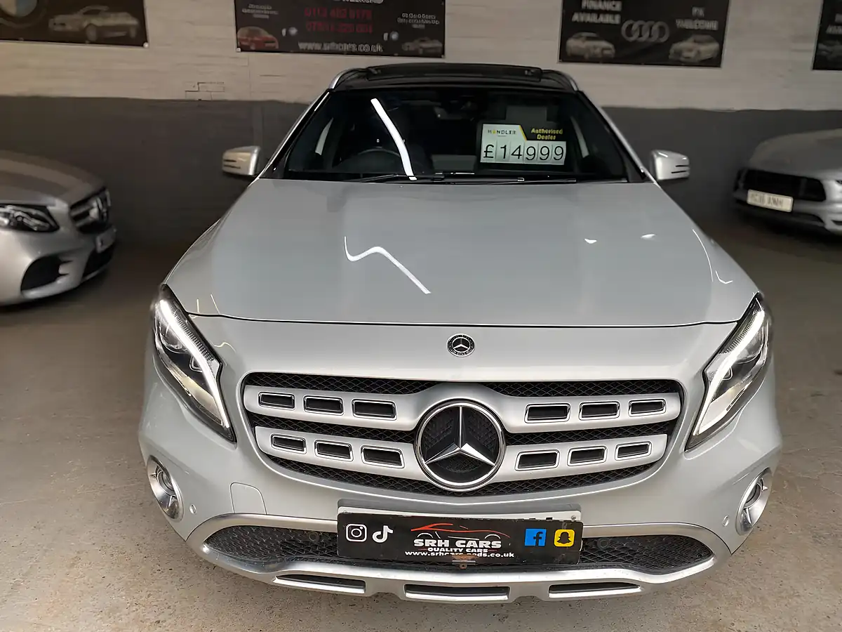 Used 2019 Mercedes-Benz Gla Sport Silver - Interior and Exterior details 2