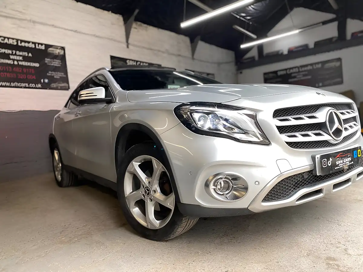 Used 2019 Mercedes-Benz Gla Sport Silver - Interior and Exterior details 5