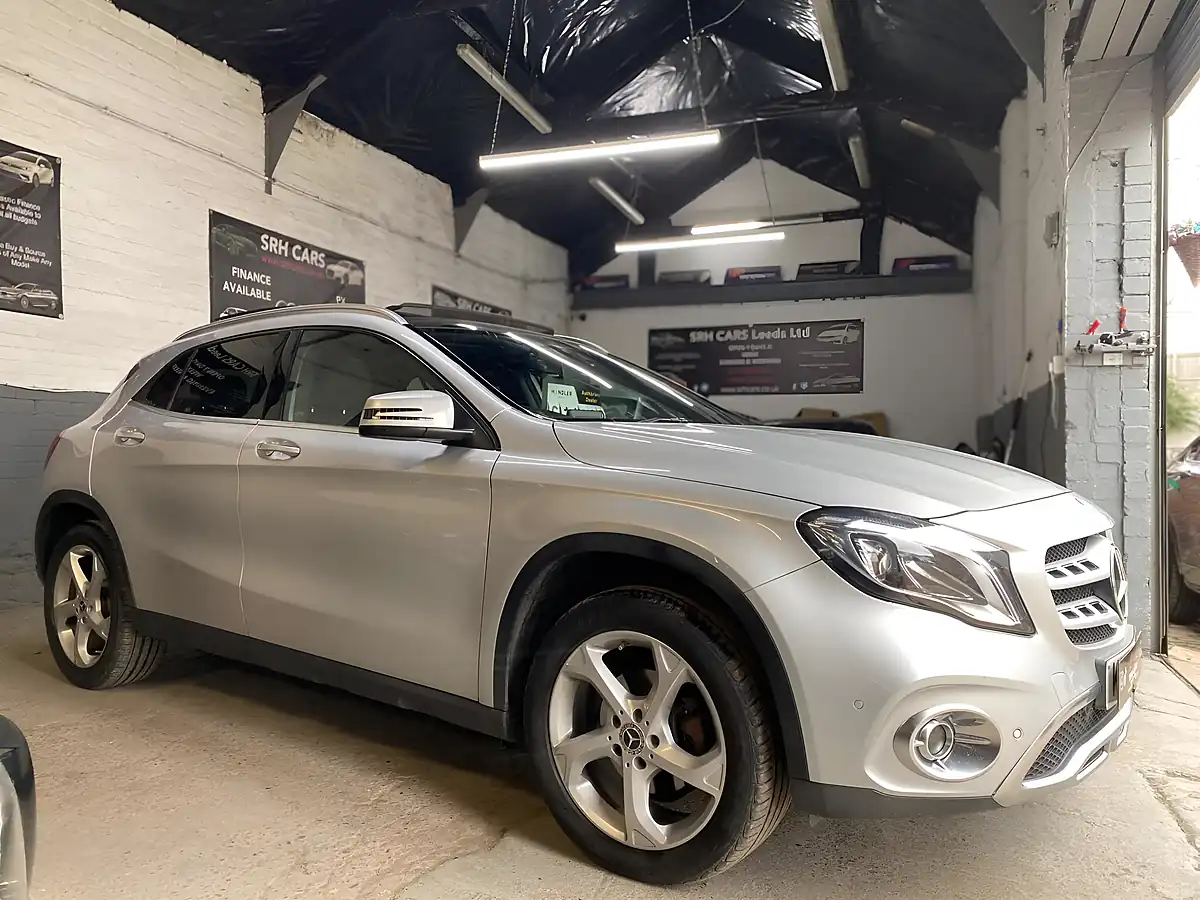 Used 2019 Mercedes-Benz Gla Sport Silver - Interior and Exterior details 7