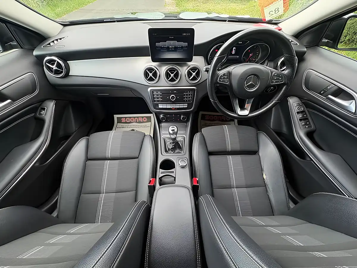 Used 2019 Mercedes-Benz Gla Urban Edition Black - Interior and Exterior details 12