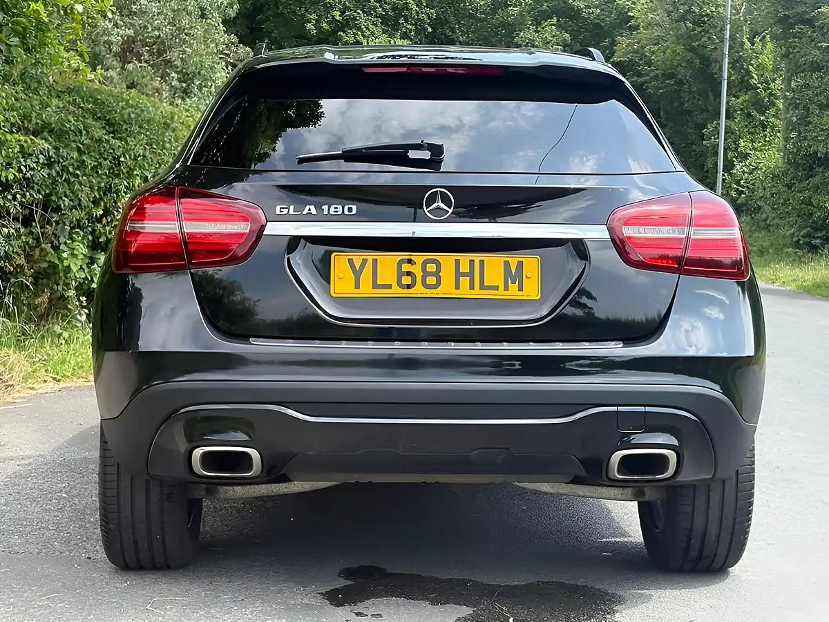 Used 2019 Mercedes-Benz Gla Urban Edition Black - Interior and Exterior details 8