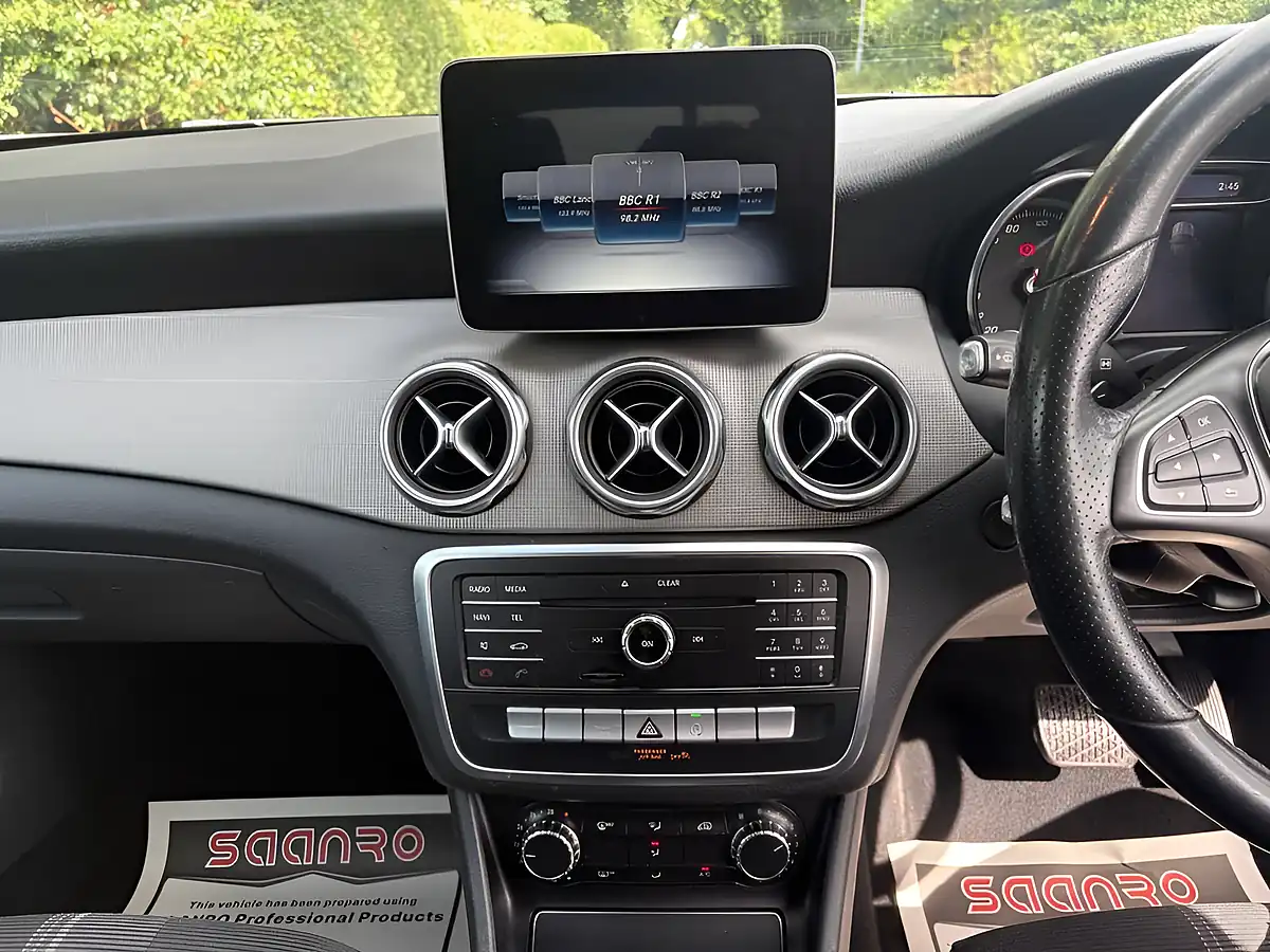 Used 2019 Mercedes-Benz Gla Urban Edition Black - Interior and Exterior details 10