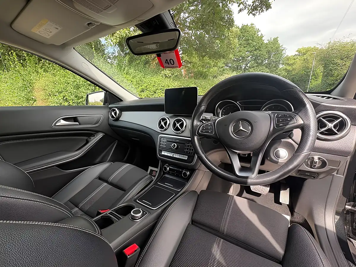 Used 2019 Mercedes-Benz Gla Urban Edition Black - Interior and Exterior details 12