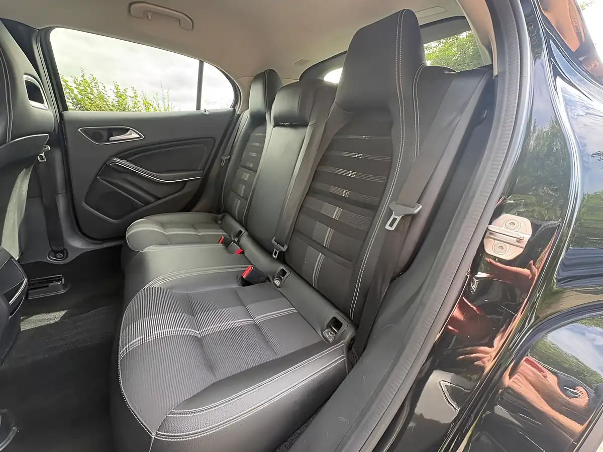 Used 2019 Mercedes-Benz Gla Urban Edition Black - Interior and Exterior details 14