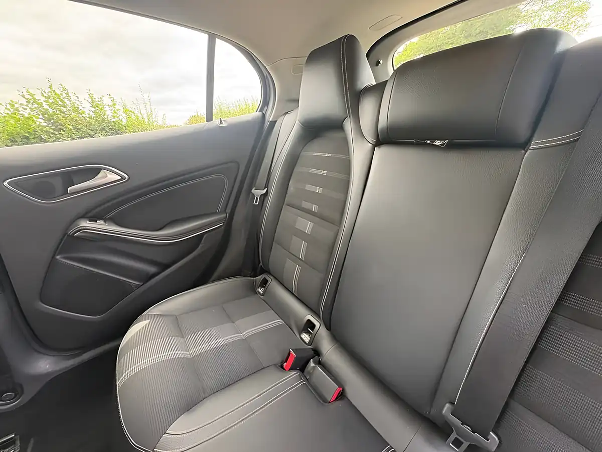 Used 2019 Mercedes-Benz Gla Urban Edition Black - Interior and Exterior details 18