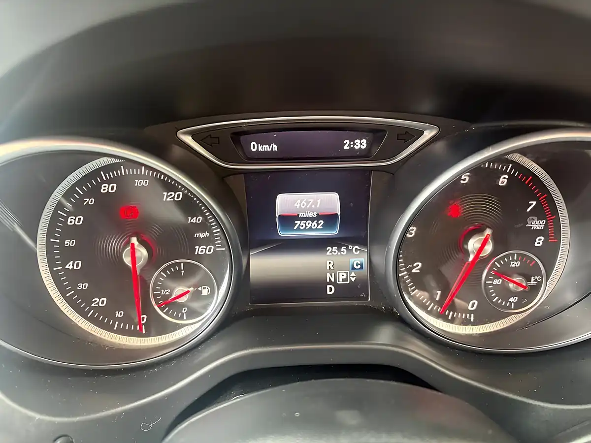 Used 2019 Mercedes-Benz Gla Urban Edition Black - Interior and Exterior details 20