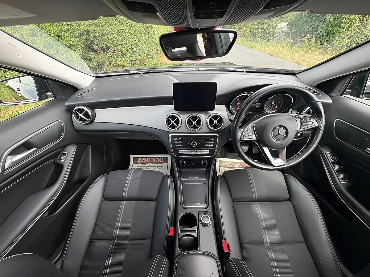 Used 2019 Mercedes-Benz Gla Urban Edition Black - Interior and Exterior details 7