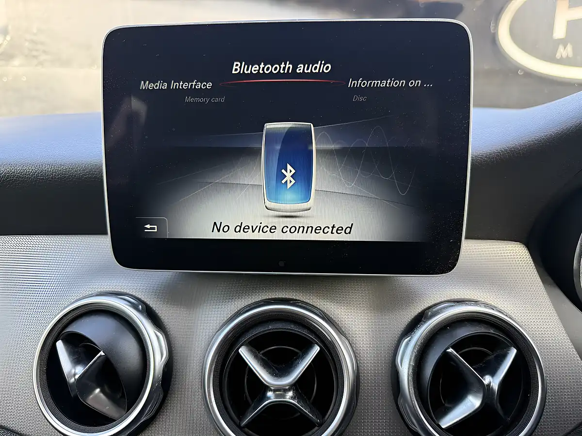 Used 2019 Mercedes-Benz Gla Urban Edition Black - Interior and Exterior details 19