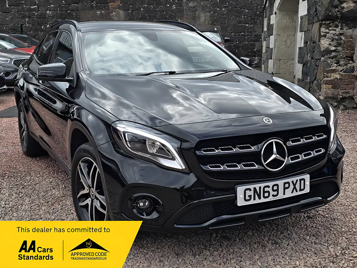 Used 2019 Mercedes-Benz Gla Urban Edition Cosmos Black Metallic - Front View