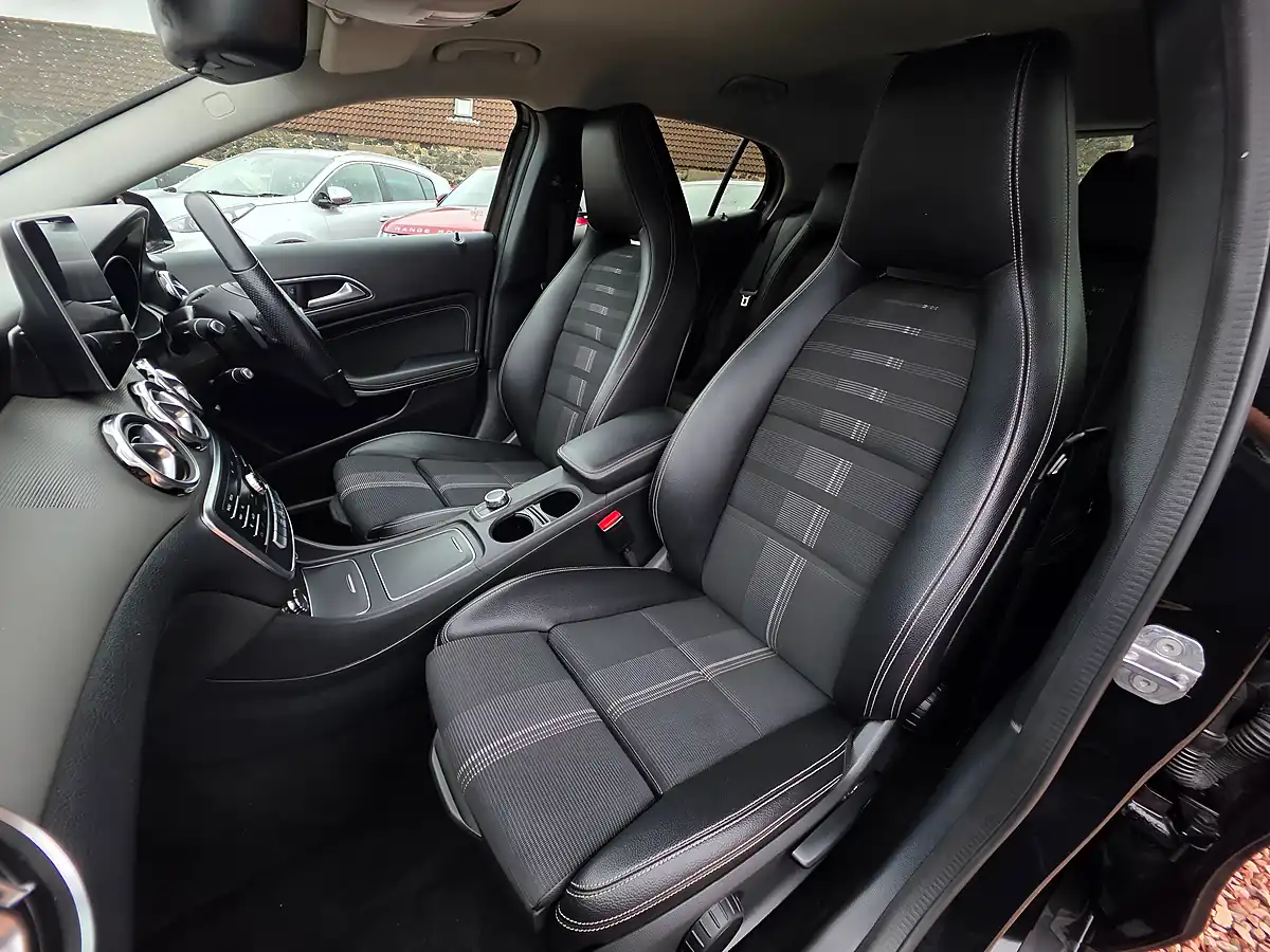 Used 2019 Mercedes-Benz Gla Urban Edition Cosmos Black Metallic - Interior and Exterior details 10