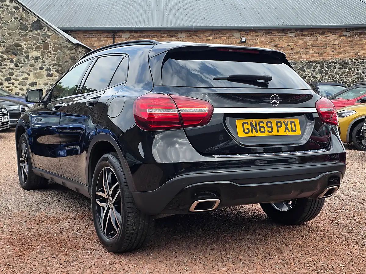 Used 2019 Mercedes-Benz Gla Urban Edition Cosmos Black Metallic - Interior and Exterior details 15